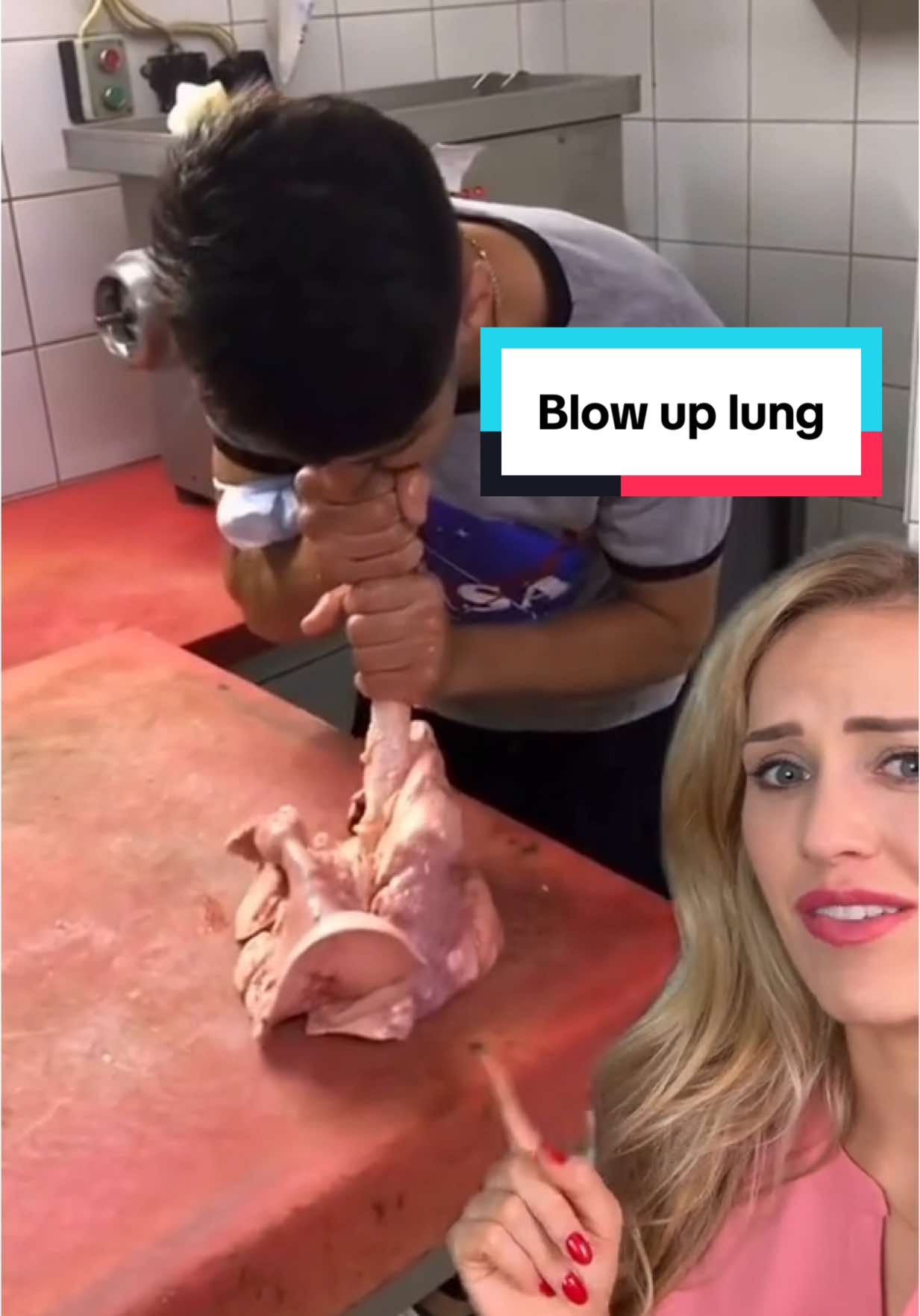 Can you guess how much air the average human lung holds?!  #doctor #lungs #medical