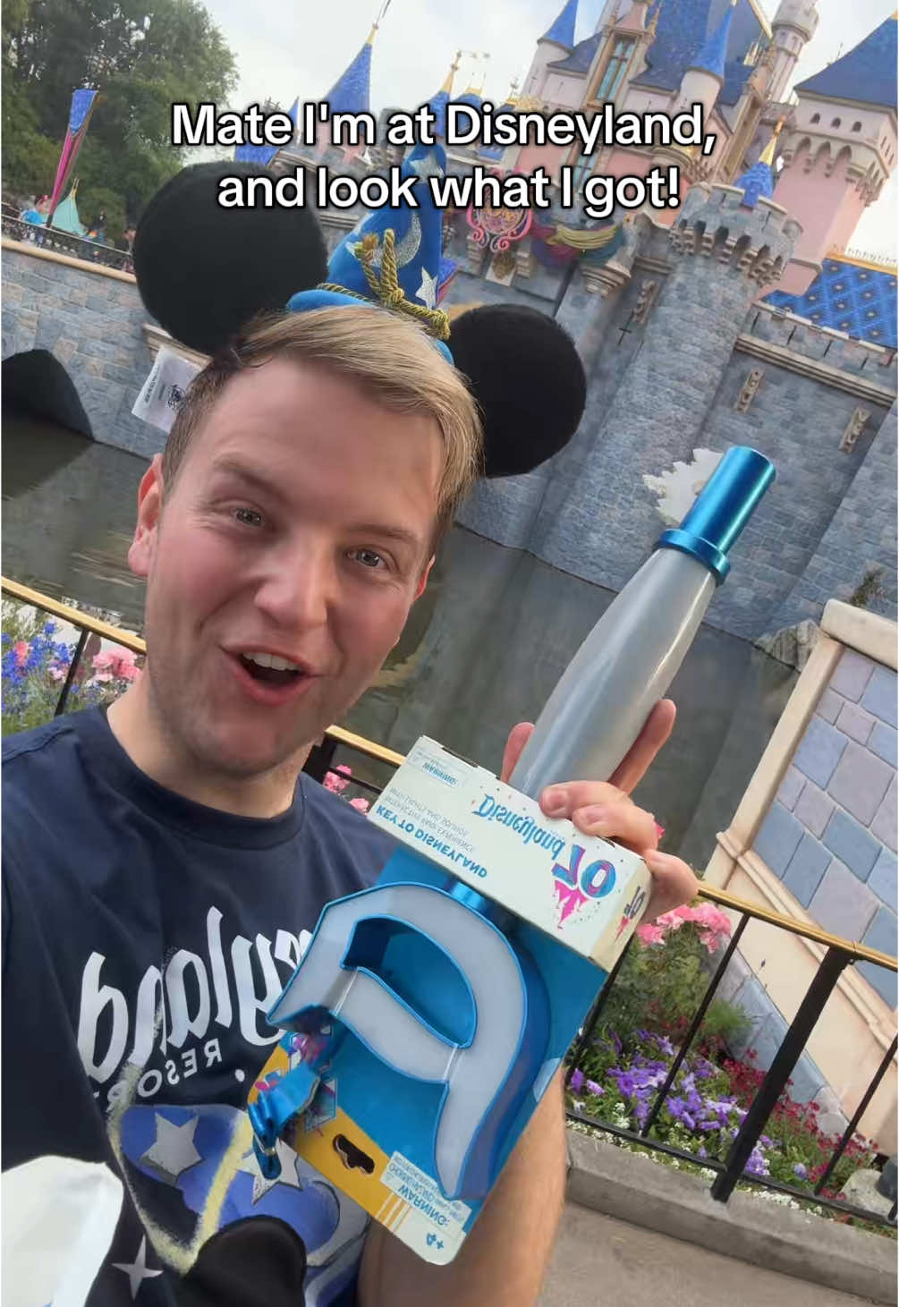 The Key To Disneyland Scavenger Hunt! #disney #disneyland