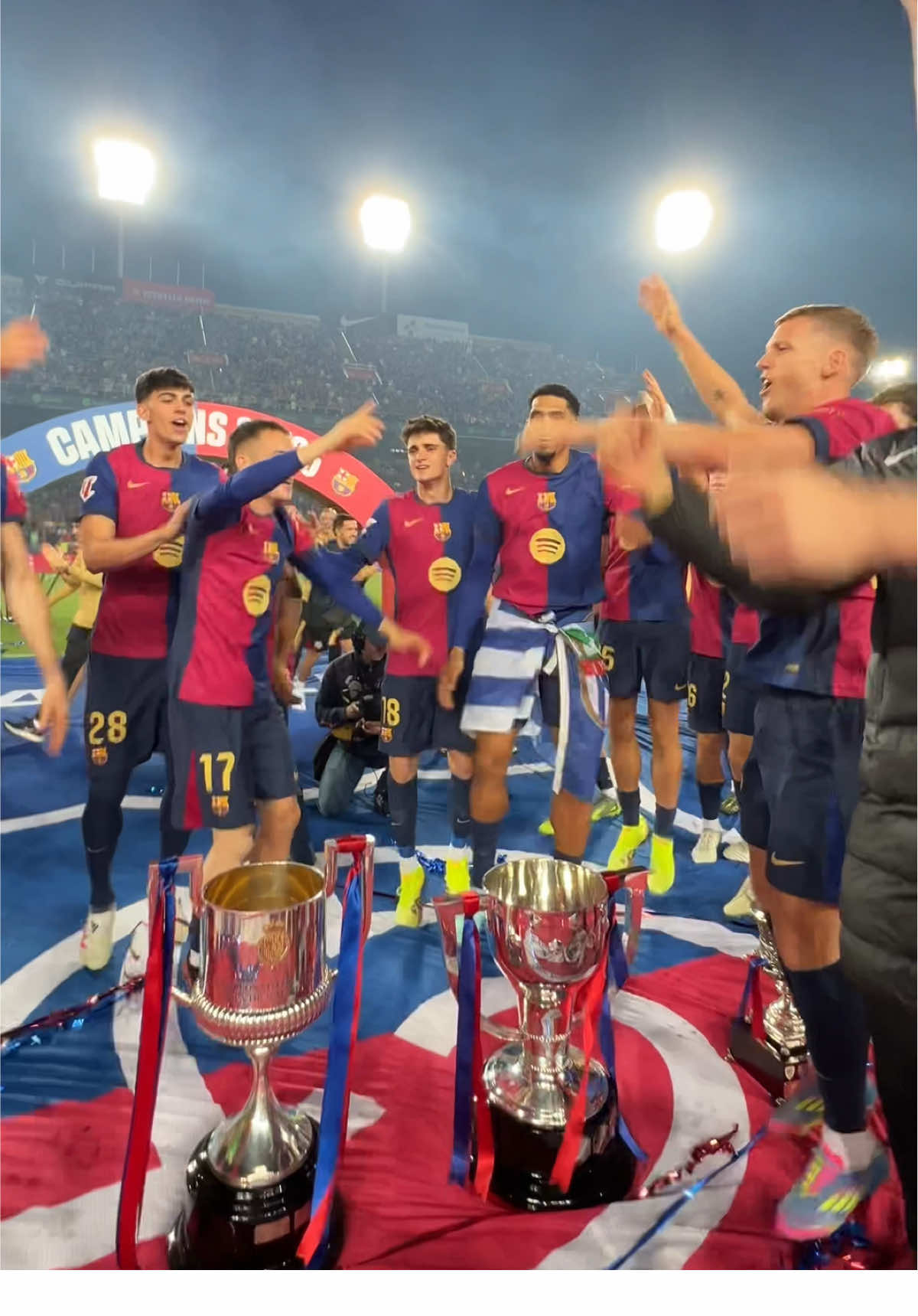 FAMÍLIA BLAUGRANA 💙❤️ #fcbarcelona #barça #barçaontiktok 