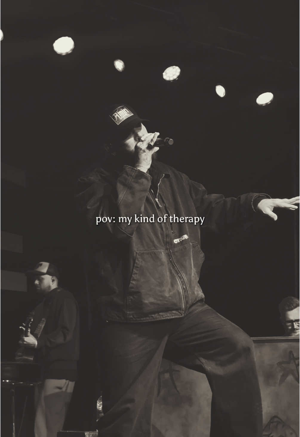 james arthur is that artist. 🤍 #jamesarthur #livemusic #therapy #jamesarthurlive #fyp 