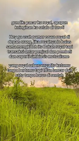 ga mau nurunkan harga diri hanya untuk di sayang  not my style kalau di tinggal kan galau itu biasa, tapi kalau sudah di pakai baru di tinggal itu kehancuran yang sangat luar biasa, jadi jaga lah dirimu agar tetap di hargai pasangan mu, puji Tuhan seumur hidup belum pernah di maki-maki atau pun di omongin kotor oleh cowo, karena kita ga bisa di sentuh ga bisa di jatuhin, mereka ga bakal berani, ada pepatah mengatakan  “wanita penghias wajah akan bertemu dengan lelaki menikmati fisik, apa yang kau hidangkan itulah yang mereka makan” jadi pintar lah membawa diri mu cantik 