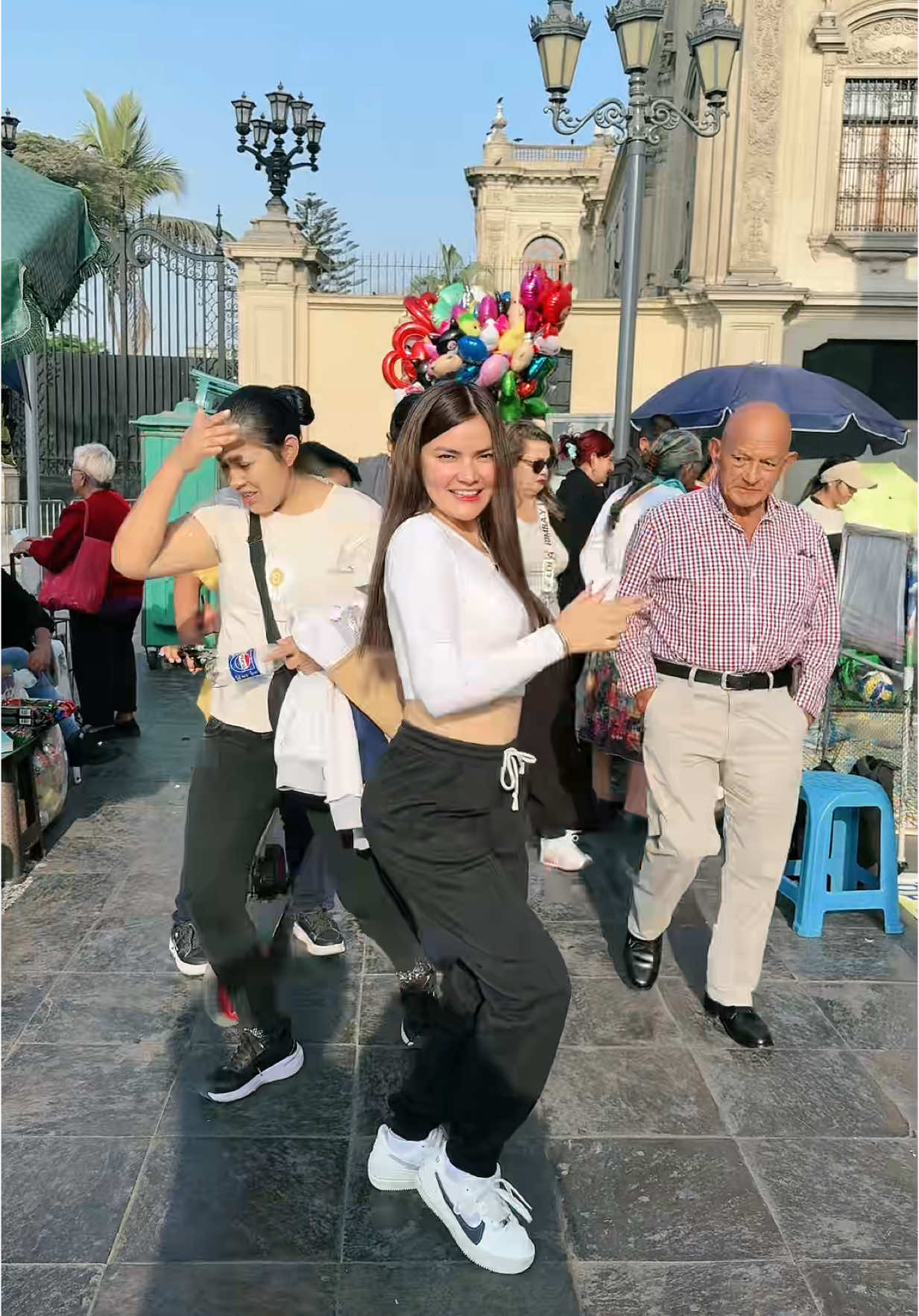 Somos Chabuca Granda😎 vengan al live mis chicos🤗 #parat #viral_video #feliz #vira #siempre 