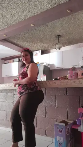 #mujer  #viral  #TikTokLIVE  #elsalvador 