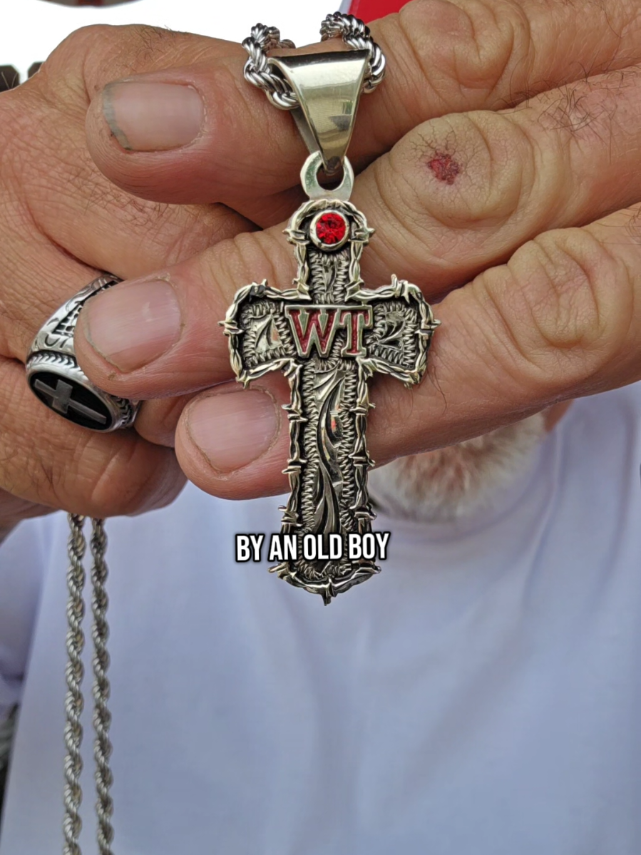 Replying to @mike.patton7 #customjewelry #crossnecklace #necklace #necklaces #fathersdaygiftideas #FathersDay #tiktokshopmemorialday #tiktokshopfathersday @Virginia Collection 