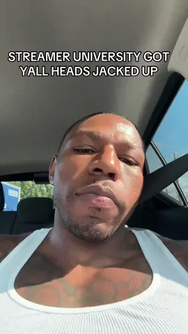 I don’t even know what it is honestly but yall trippen #aarontheplumber #foryoupage #trending #streameruniversity 