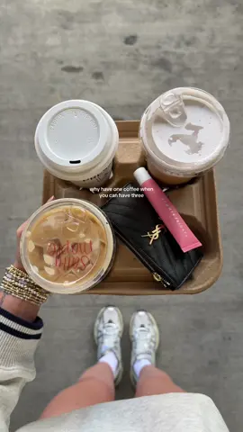 3 coffees to go please!! (2/3 were for me 🫢) 
