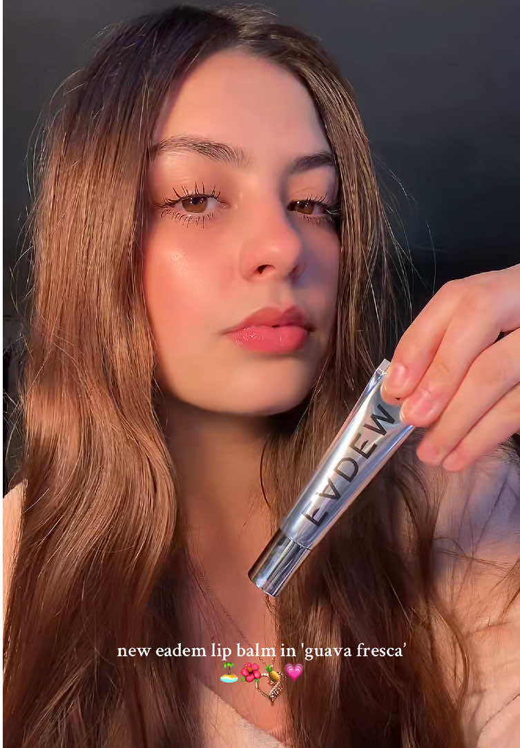 @EADEM guava fresca is the most gorgeous shade for summer🏝️🌺🍍💗 #lipbalm #eadem #eademlechouchou #eademguavafresca #guava #guavalipbalm #guavalipgloss #lipbalms #lippie #newlipbalm #summerlipbalm #Summer #makeuptok #lipbalmtok #eademlipbalm #fyp 