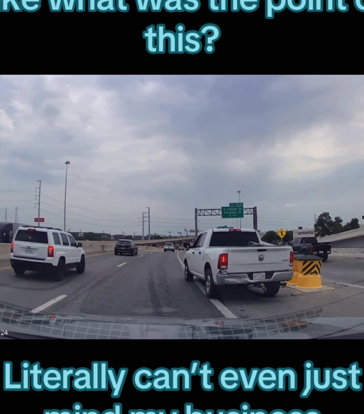 #sanantoniotx #sanantoniotexas #sanantonio #peoplesuck #baddriversoftiktok #baddrivers #riskinglives #southtexas #texas #texasdrivers 