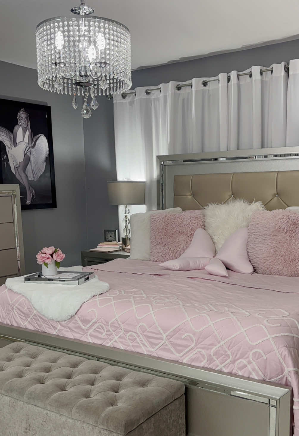 So in love with my pink room🎀 #RoomTour #pinkroom #roomdecor #dreamroom #girlythings #viral 