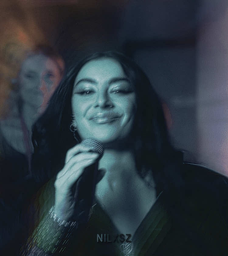 charli xcx in overcompensating. #fyp #edits #aestheticedits #charlixcx #charlixcxedit #overcompensating #overcompensatingedit #charlixcxedits #amazonprime