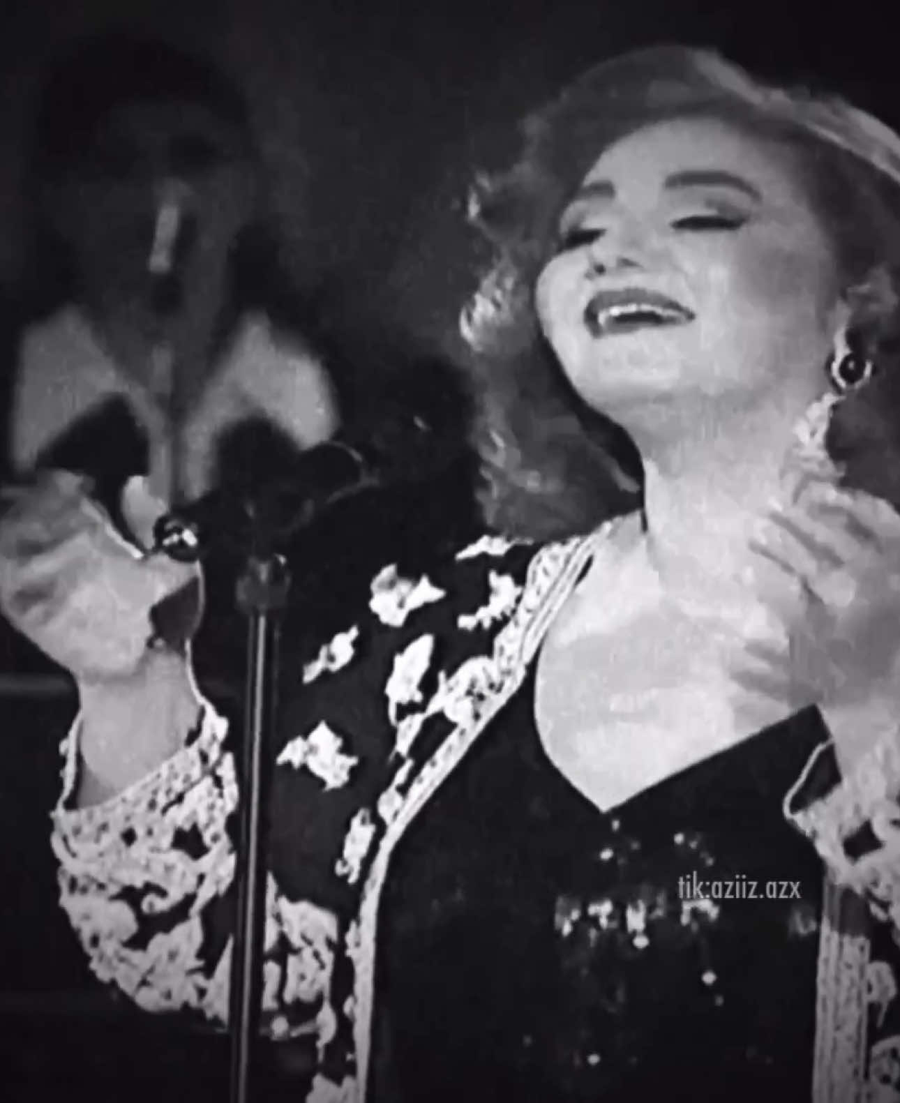 لكن عينيك ,,,                                                     #ميادة_الحناوي #طربيات_الزمن_الجميل #طربيات #طرب 