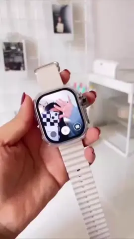 ✋🏼 VOCÊ AINDA NÃO TEM UM DESSE? Achei o smartwatch MAIS COMPLETO da Shopee 🤯 Vem com chip, câmera, 4 pulseiras, película, capa case e ainda tem memória de 16GB com 2GB de RAM! Parece um iPhone de pulso, real oficial! Já tá no carrinho e com cupom ativo 🛒 👉🏼 Link nos comentários! #smartwatch5g #MicrowearUltra3 #tecnologiabarata #tiktokmefezcomprar #relógiointeligente #dicaboa 