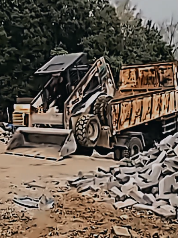 To be successful in your life always work smarter instead of harder.foryoupa #videoviral #vairal #VoiceEffects #xhtiktok #movie #kesfet #capcutedit #live #pov #capcutamor #fyp #intelligence #viral_video #rimex #tiktokmalaysia 