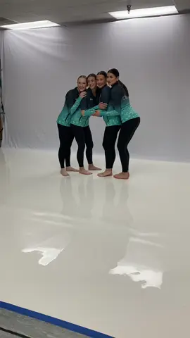 Day two of our dance pictures was a blast! 😁 #starlightdancepgh #starlightlegends #danceclassesforkids 