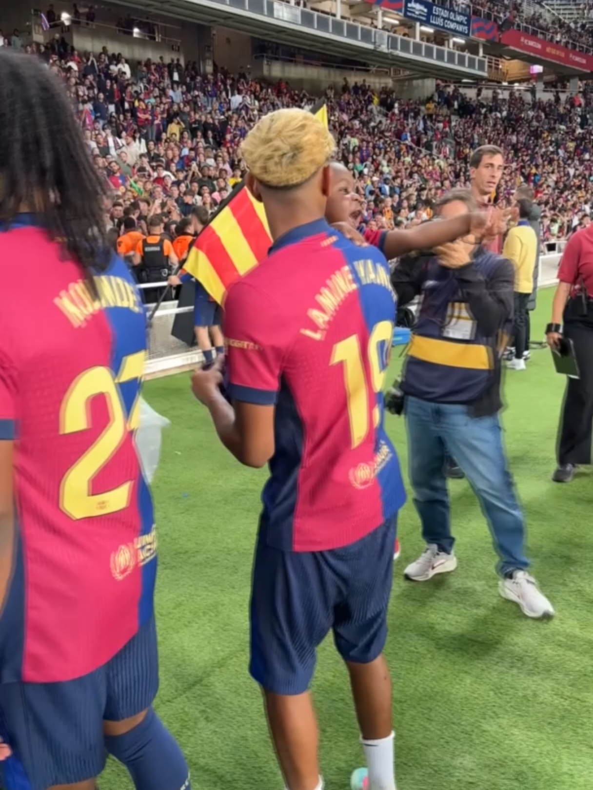 Lamine Yamal's little bro is pure love. 🥹💫 #DesenlaceLALIGA #LALIGAEASPORTS #InsideLALIGA #TikTokFootballAcademy #DeportesEnTikTok