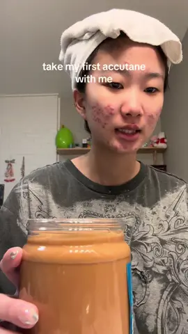 #fypシ #acne #accutane #isotrentinoin #acneproneskin