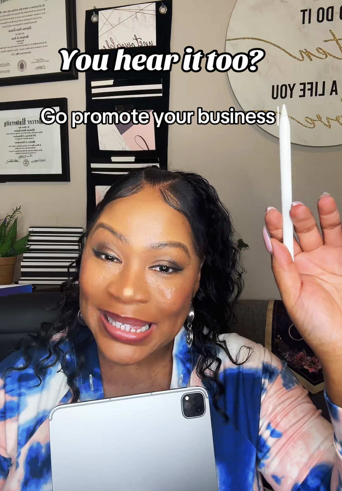 2025 is not the year for procrastination! Either get to work now, or feel sorry later.🤷🏽‍♀️ Both investing in your business and NOT investing in it  will cost you! Which price would you rather pay?🤔 If you felt hit, then do the following: 1️⃣ Tag your business and/or what you do in the comments and make a few business connections.🫶🏼  2️⃣ Comment what I can post more of that will help you.🙌🏽 (Don’t be shy!) 3️⃣Go down my page and take advantage of the free tutorials and tips that won’t cost you anything, but time! 4️⃣ PROMOTE YOUR BUSINESS! We can’t support what we don’t know about.💜💪🏽🙏🏽 5️⃣ Head to my 🔗⬆️ and grab my goodies or book a 1:1 Sesoon with me!✨ #CapCut #CapcutGuide #VideoEditing #ContentCreators #Entrepreneurs #Contenttips #businessowners  #socialmediamarketing #Contenttips #Businesstips #Canvatips #canvadesign  #DigitalCoach 