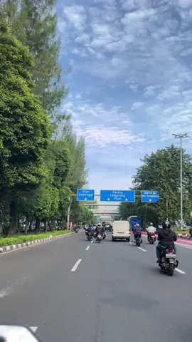 Senin Pagi #jakartavibes #jakartabarat #fyppppppppppppppppppppppp #jktinfo 