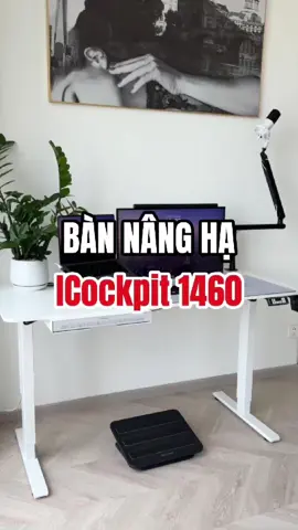 Mình mới đổi sang bàn nâng hạ iCockpit 1460 để làm việc tại nhà, dùng rồi mới thấy đúng là đáng từng đồng luôn á mọi người, nâng hạ mượt, setup gọn đẹp khỏi chê 👌🏻👌🏻 #bannanghaicockpit #icockpit1460 #bannanghaicockpit1460 #icockpit #namoinam #bannangha #bancongthaihoc #banghecongthaihoc 