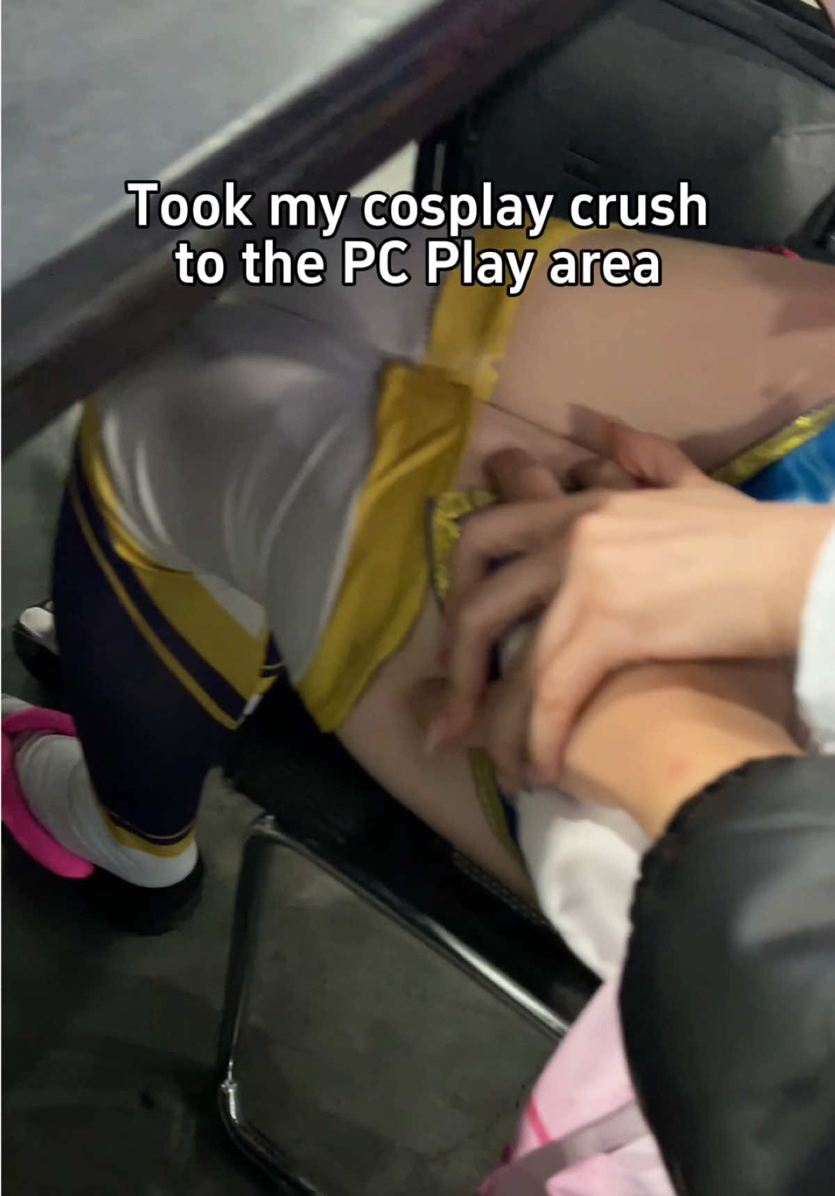 Can always fit in a game of ARAM during #paxeast #cosplay #ahri 