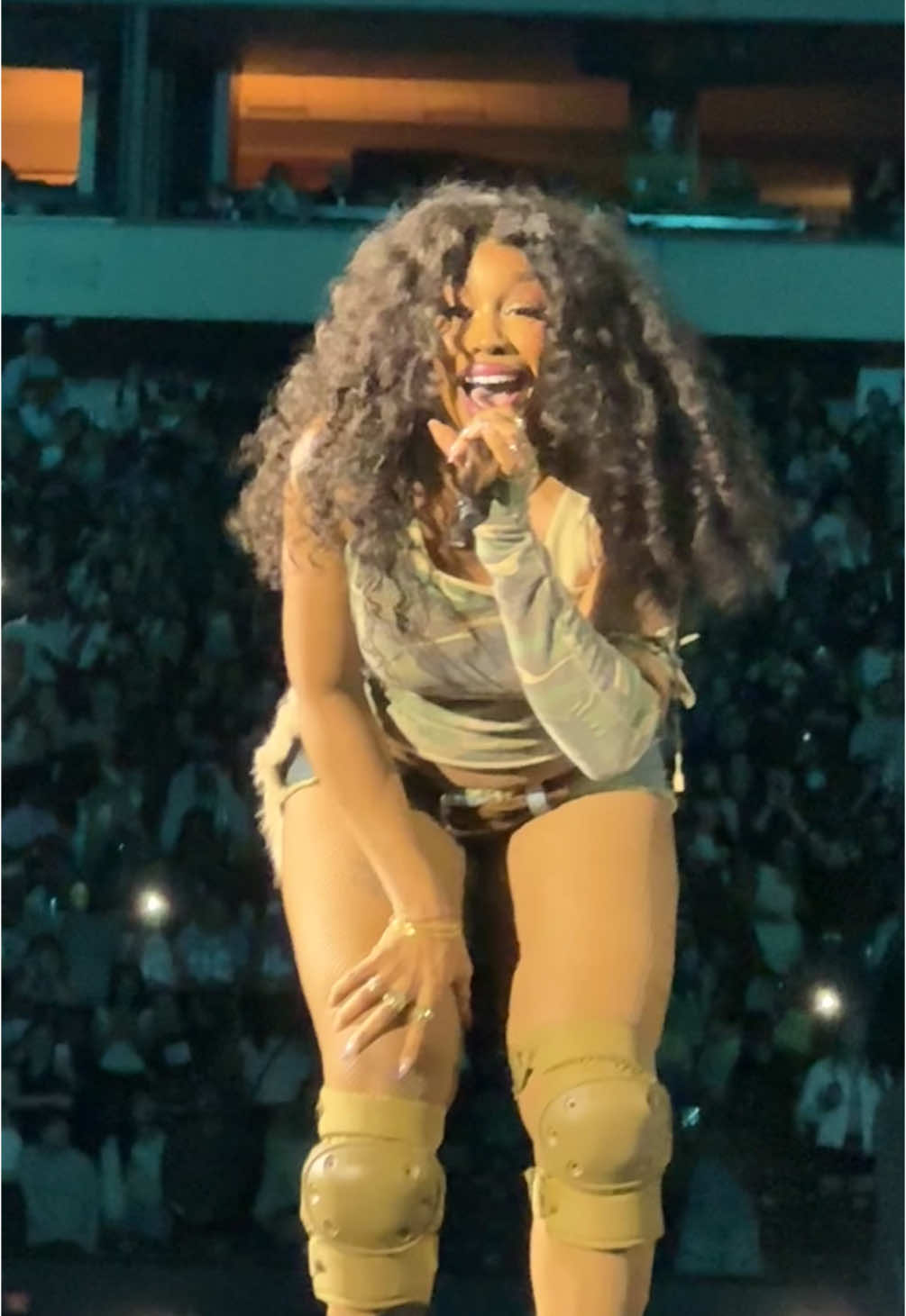 whatup sza 😂 #gnxtour2025 #sza #fy 