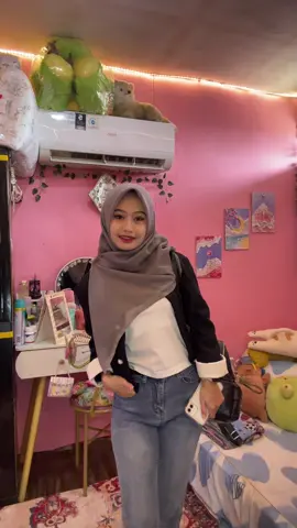 ootd senin🤩