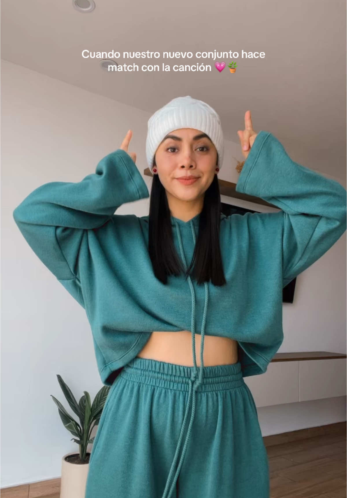 Conjuntos invierno  PROVEEDORES Pedidos 914.173.535  #tendencia #outfit #viajero #peluche  #importado #moda #conjuntos #outfit #viajero #outfitideas #outfitoftheday #outfitinspiration #tendencia #conjuntos #moda #Viral #fyp #parati #foryou #invierno #moda #proveedores #mayoristas #outfitinspo #outfitoftheday 