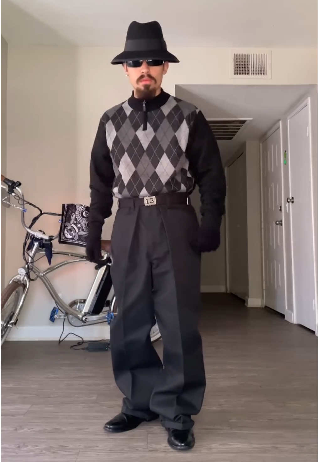 𝕴 𝖍𝖆𝖉 𝖆 𝖌𝖎𝖗𝖑 💙 . . . . . . . . #grwm #lowrider #california #chicano #mexican #brownnproud #southerncalifornia #creased #oldschool #califas #trending #fyp #1990s #1980s #brown #southside #sureño #losangeles #lasvegas #ie #morenovalley #riverside #dressshoes #sincity #nevada #classic #cholo