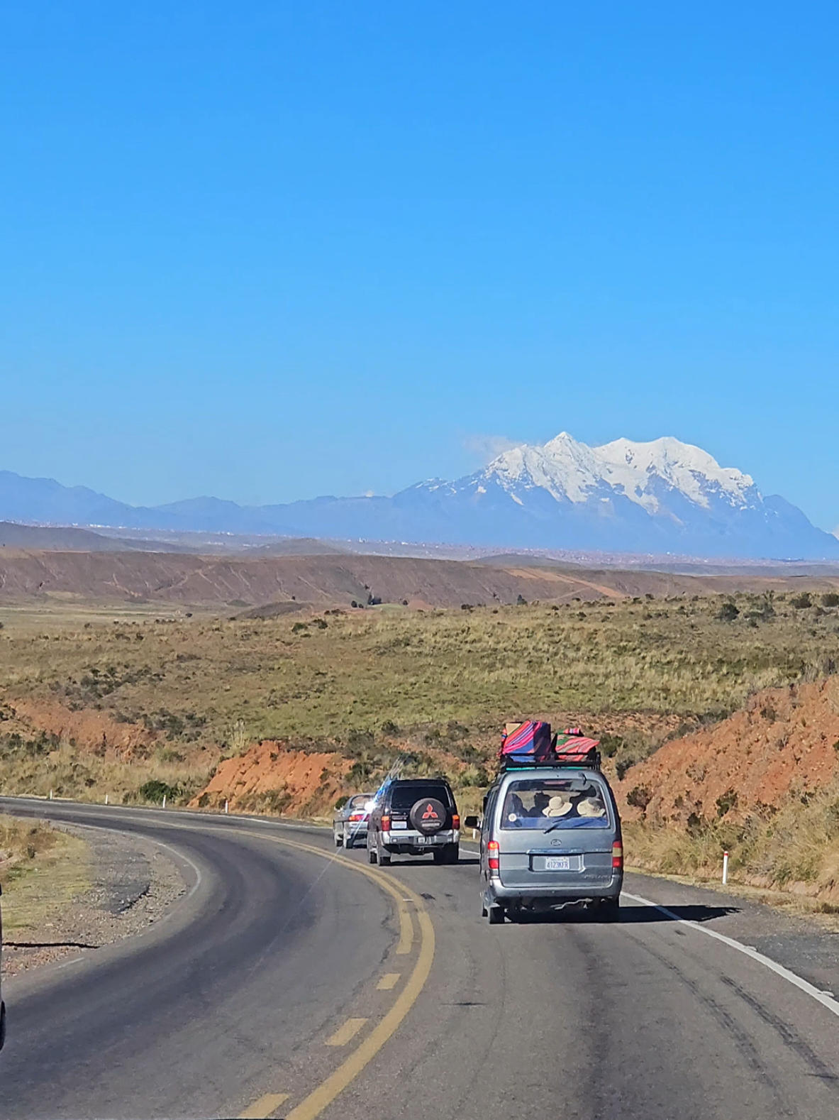 #🇧🇴 #🗻 #lapazbolivia #paisajesnaturales #🗻  #extraordinario #de #cadena #montañosa #de #los #andes #bolivianos #🌎 #🇧🇴 #✨️ 