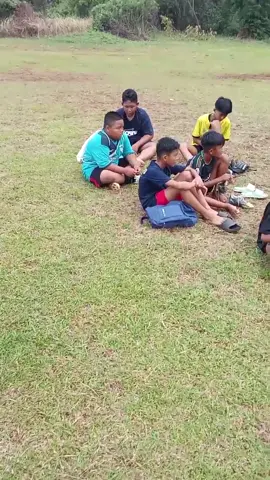 #sepakbola #footballclub #anakbola #footballtiktok #Soccer #soccertiktok #salamolahraga🇮🇩 #football #rebelsfc #funfootball #latihan 