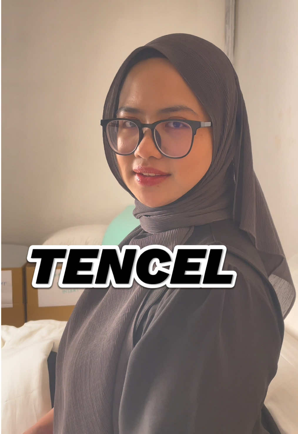 Tencel OR Bamboo is better? 🤔🤯 #tencel #tencelsheets #bamboo #bamboosheets #beddingsets #bedding #luxurybedding 