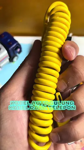 Asiiiik! Kabel data spring 4in1, ngecas kilat 65W, cuy! Panjang 1,5 meter, bahan silikon awet. Ada Type-C 65W plus PD 27W, charging auto kenceng! Satset deh pokoknya. #kabeldata #kabeldatamurah #kabeldata4in1 #kabelcharger #kabeldatafastcharging #satukontentiaphari #semuabisaaffiliate
