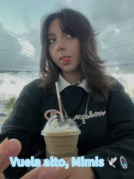 Adiós popo, te amo 🕊️🖤. Vuela alto, porque pues te vas en avión, bobis 🕊️✈️… @Mirandapriv777_  #distacia #bff #mejoresamigas 