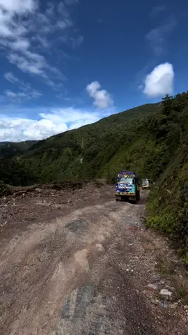 #fypシ゚ #fyppppppppppppppppppppppp #truck4x4papua #papuatiktok #sopirtrukpunyacerita 