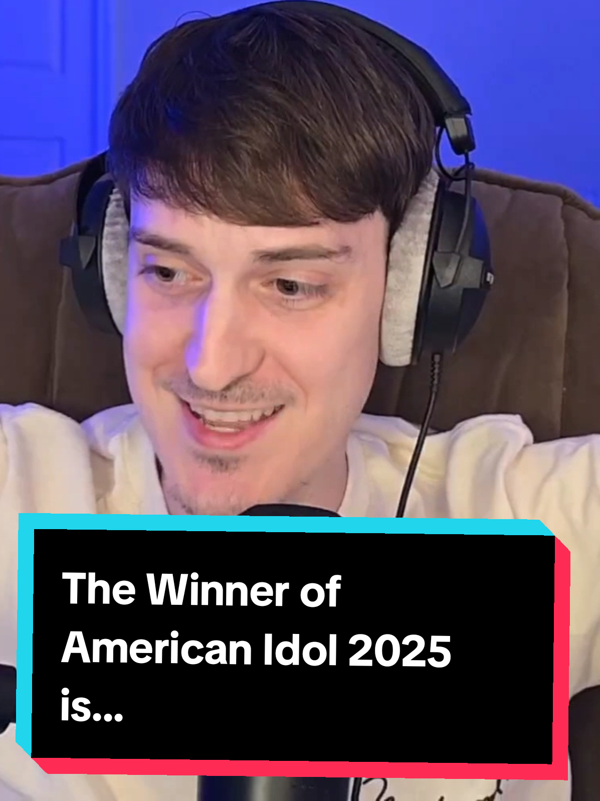 The winner of American Idol 2025 is... #americanidol #johnfoster #jamalroberts #realitytv #codytunesin 