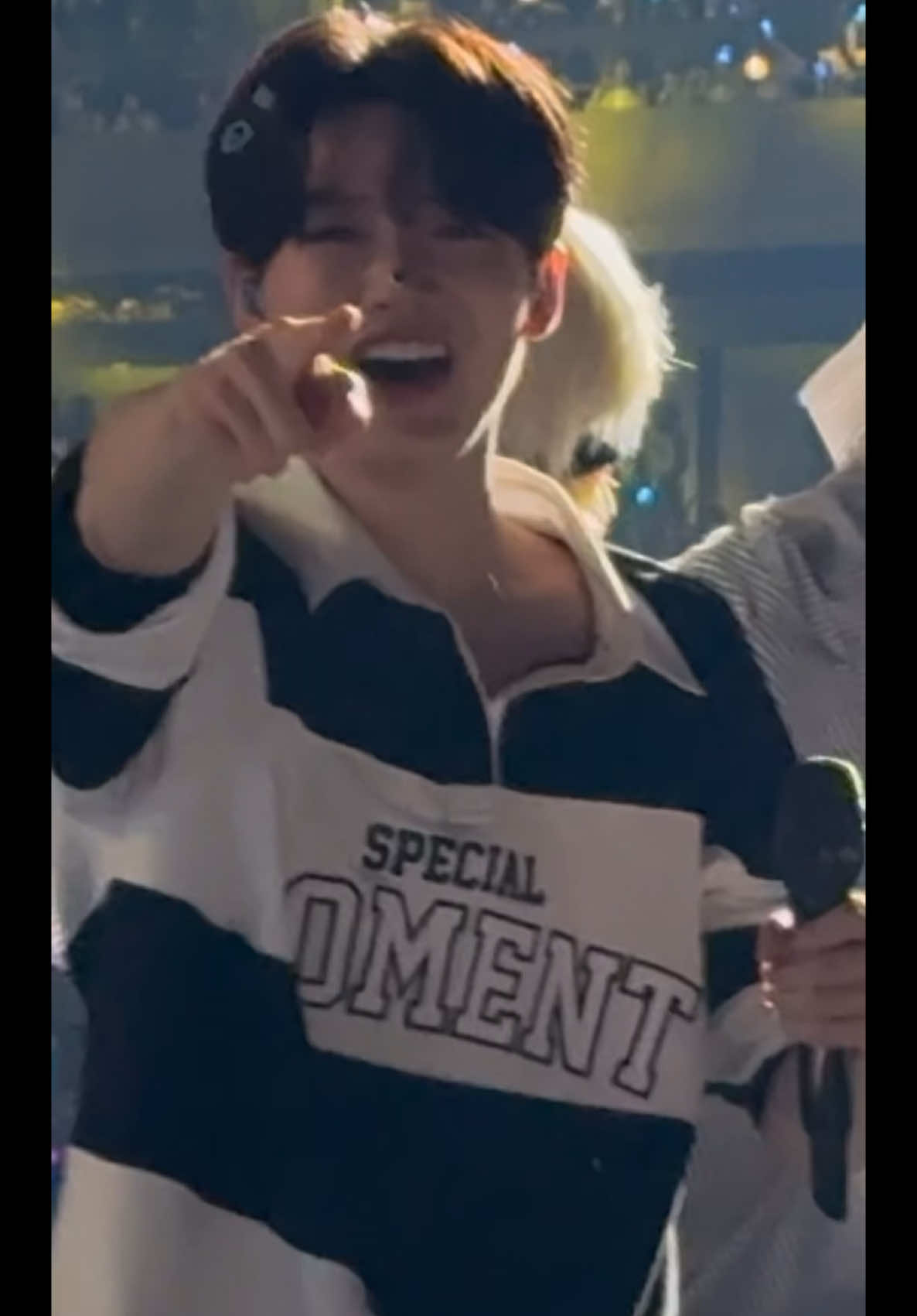 ジュンギュのファンサ凄すぎてめっちゃ見てたwwwww ぜひジュギュペンさんに届いてください🙇‍♂️ #treasure  #トレジャー #ジュンギュ #김준규 #トレジャー好きな人と繋がりたい 