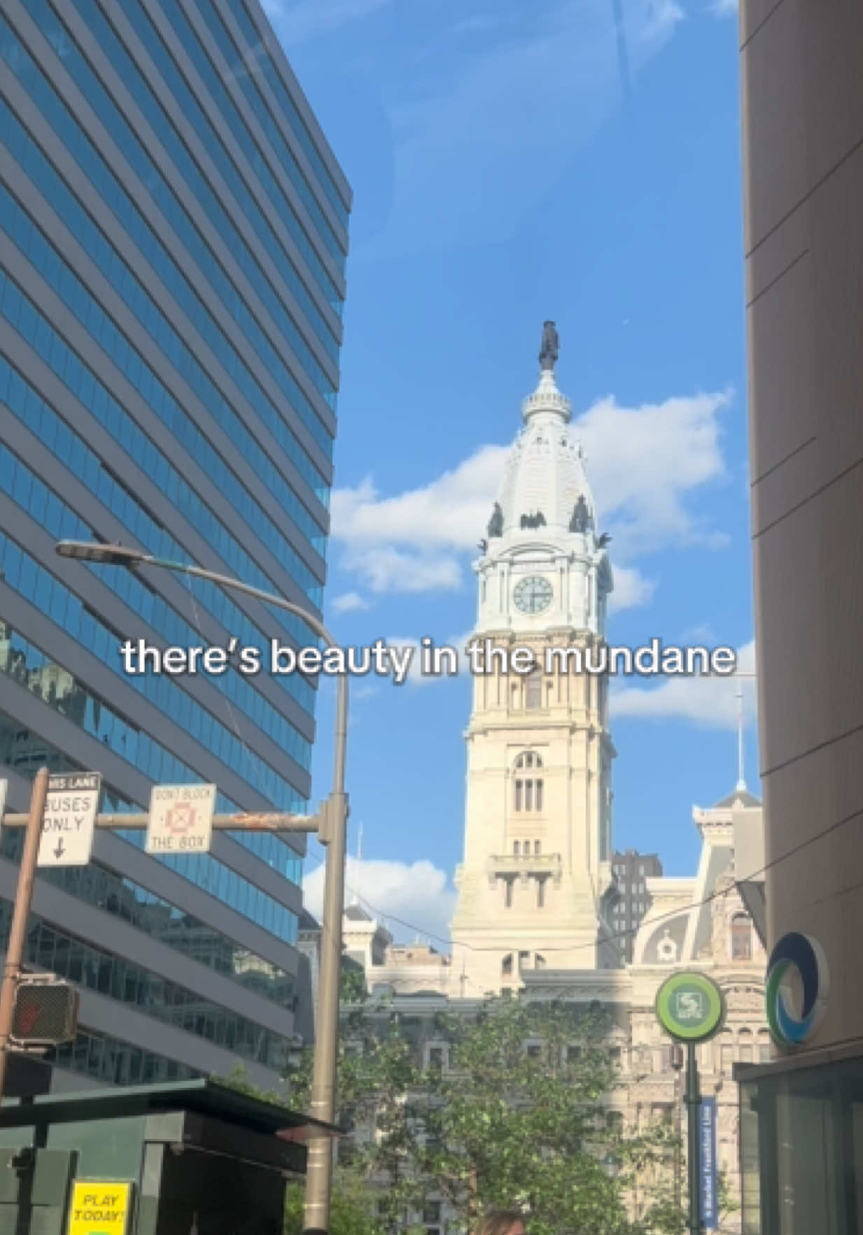 a spontaneous Saturday in the city 🤍 #phillytiktok #philly #oysters #Foodie #dayinthelife #weekendvlog 