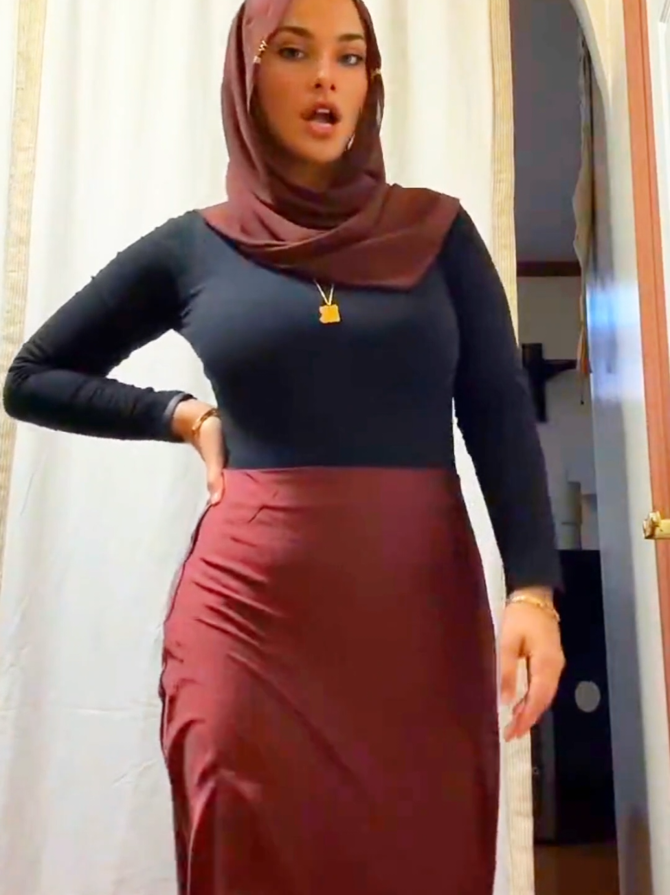 #hijabi #hijab #حجاب_ستايل #skirt 