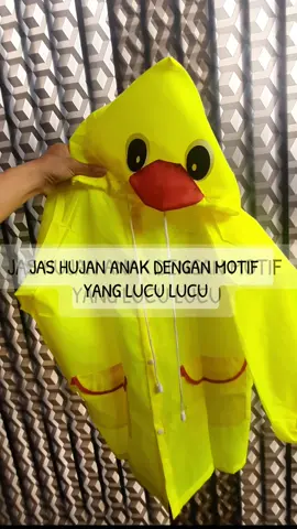 Jangan sampai musim hujan ngga sedia jas hujan anak yang lucu dengan karakter dan warna yang menarik ini. Yuk samaan checkout di keranjang kuning ya. #jashujan #jashujananak #jashujankarakter #jashujanlucu #jashujanimut 