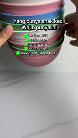 Punya anak kecil kalau makan pakai mangkok beling suka khawatir pecah trus kena ke sianak. Pakai ini insyaAllah aman, karena anti pecah #mangkokbowlmicrowave 