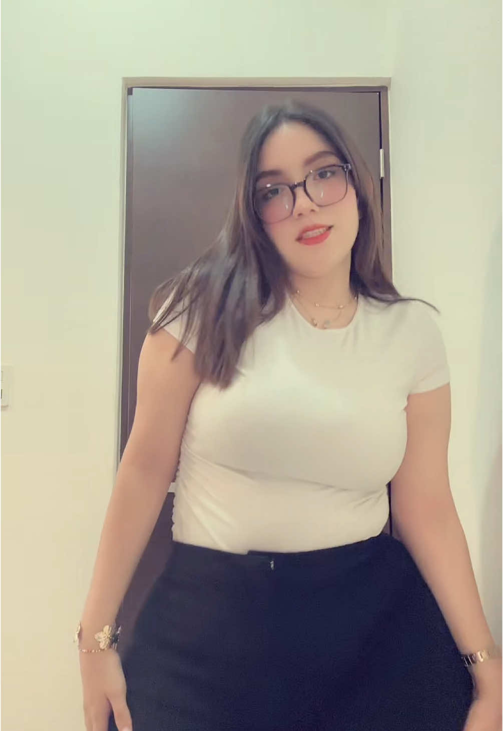 Jajaja ando tan feliiiii :) 