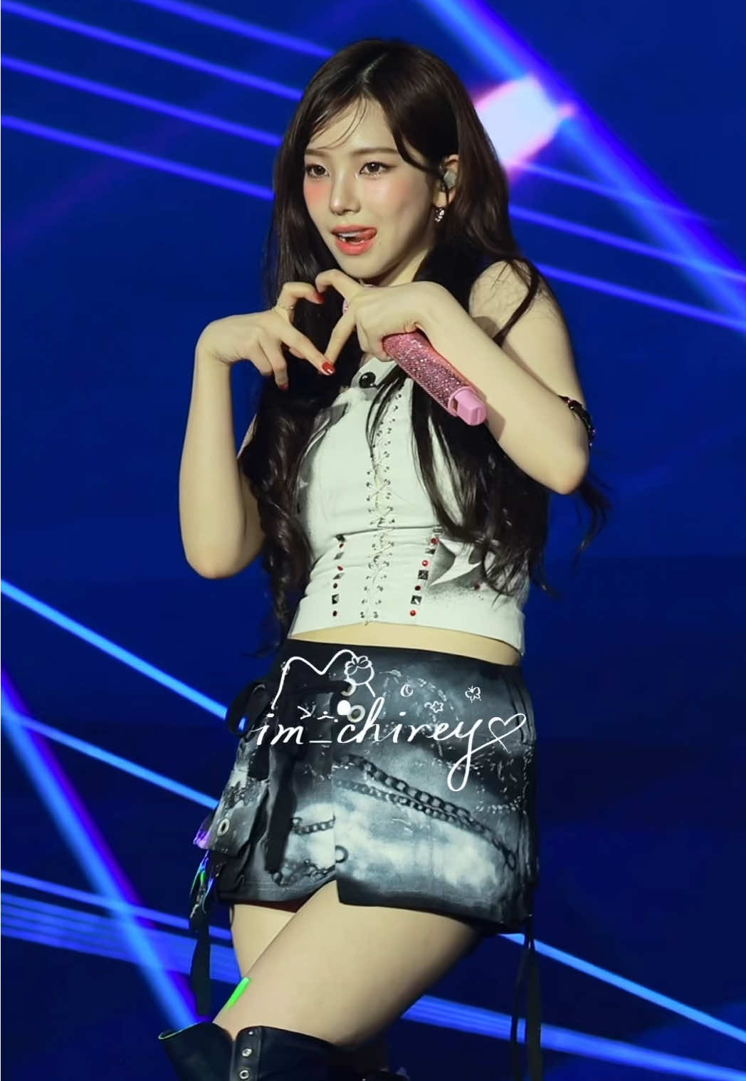 Karina wink #aespa #에스파 #카리나  @aespa official 