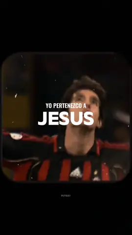 Kaká ✨🙏 #yopertenezcoajesus #kaka #futebol #viralvideos 