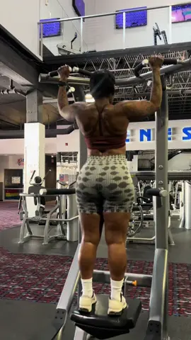 Filling out nicely 🤌🏾 . . . #legdayworkout #legday #gains #fitmom #musclemommy #kei #Fitness #foryoupage #fyp #fyppppppppppppppppppppppp #foryp #fypシ #fypviralシ 