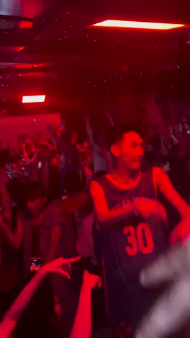 Đấy mấy cái này thì hey nhanh nắm #WeekndHanoi #WeekndNuSkool #band4band #emmay #centralcee #hiphop 
