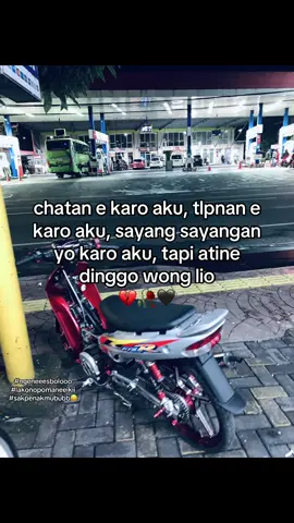 arep seneng ae koo ewomen😀☹️ #fizrsamlong🇹🇭 #bokekluppp #fyp #wongtulus #sadstory🥀😥 