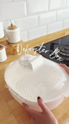Unboxed a new kitchen tool I didn’t know I needed. UV sterilization, quick thawing, and natural air drying — all in one. #defrosterbox #defrostermachine #racuntiktok #fyp 