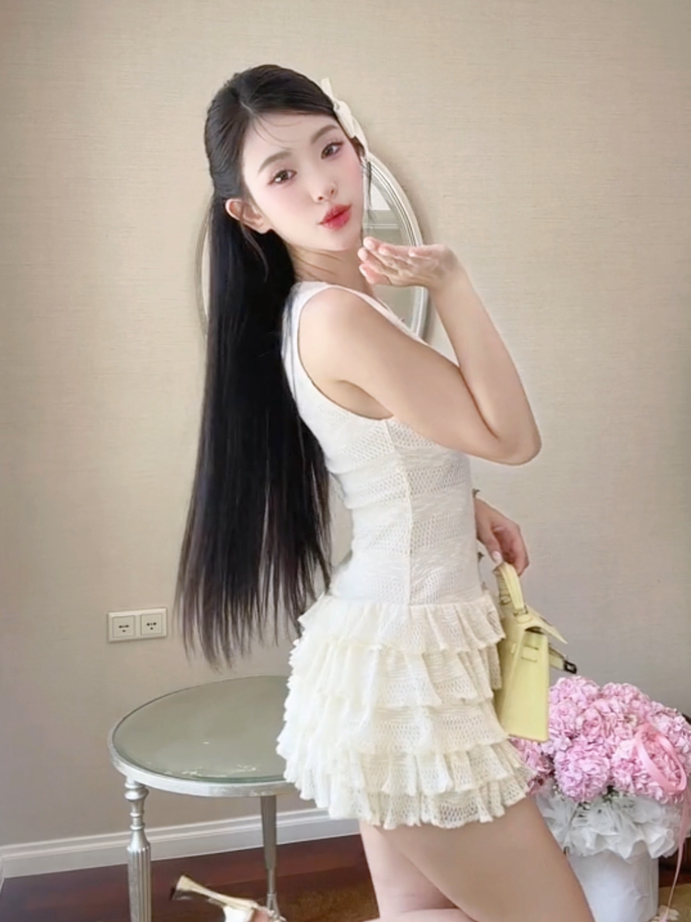 Trên đời này có nhiều điều đáng trân quý, và em là điều đầu tiên... KD194 #damthietke #khiet 