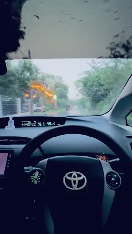 ඒ නය මට ගෙවන්න බැරි වෙයි ආත්මයම 🥺♥️  #frends #අම්මා❤️🌎👑 #rainvibes #cool #prius #downsouth🇱🇰 #onemillionaudition #fypviralシ #toyota #priuslovers❤️👑 