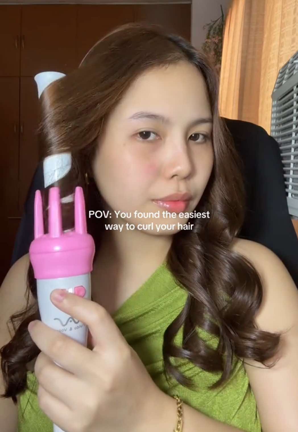 I actually enjoy doing my hair now—this curler makes everything so quick and easy!  #vividoandvoguacurler #curler #haircurl #curlyhair 